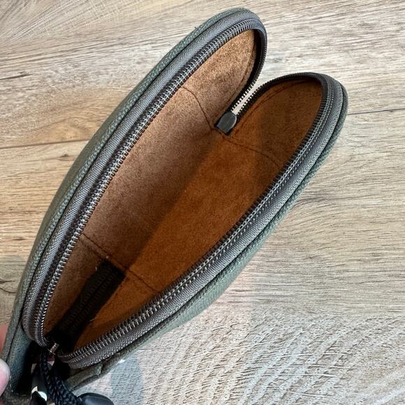 Field & Stream Hard Glasses Case Zip around Green - Picture 5 of 7